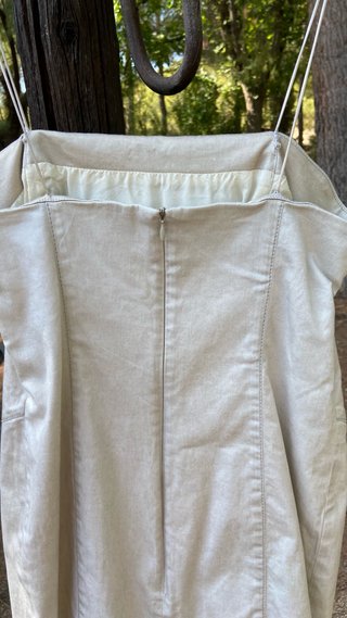 Vestido corto tirantes beige