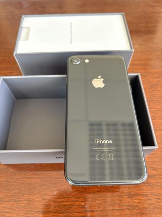 iPhone 8 64GB Space Gray