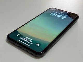 iPhone X 64 GB con defecto de pantalla