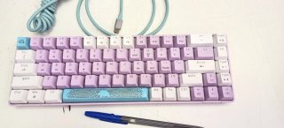 Teclado Gaming USB-C Morado y Blanco