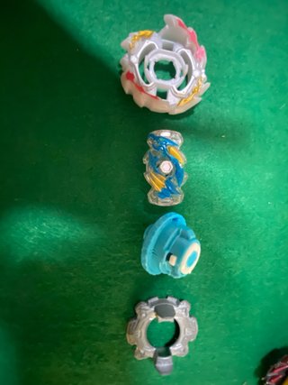 Lote 3 Beyblade Burst Originales + Lanzadores