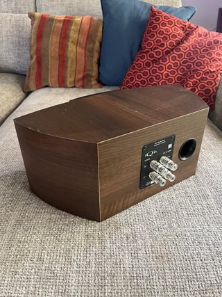 Altavoz Central KEF iQ2c Marrón/Negro