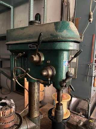 Taladro de mesa antiguo HEDISA