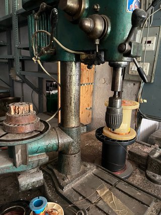 Taladro de mesa antiguo HEDISA