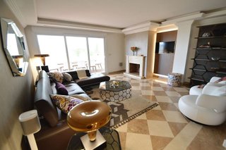 Piso en venta en Los Naranjos - Las Brisas en Marbella