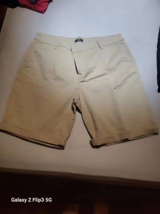 Pantalones cortos C&A negros y rosas y mas colores