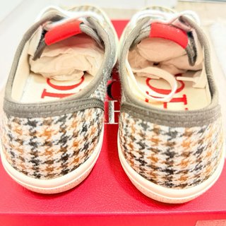 Zapatillas CH Beige y Marrón