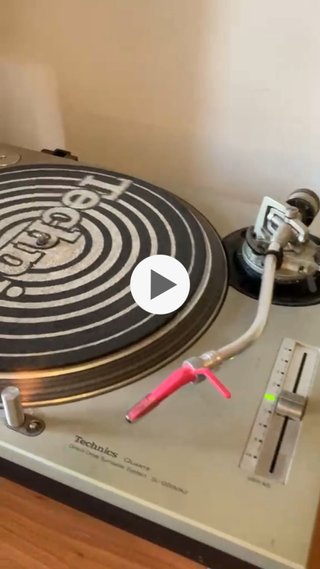 2 Technics SL 1200 MK2 con cápsulas Ortofon