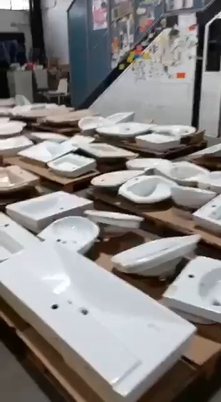 Lavabos y Sanitarios de Cerámica