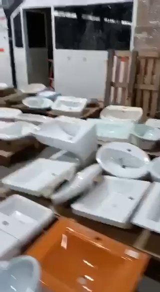 Lavabos y Sanitarios de Cerámica