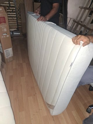 2 Camas 90x190 con Colchones y Somieres