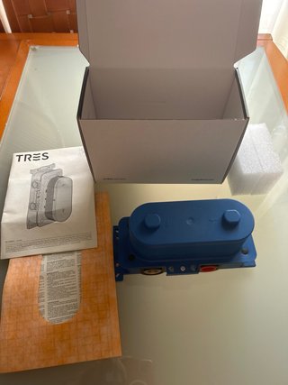 Caja termostática empotrada TRES 2 vías