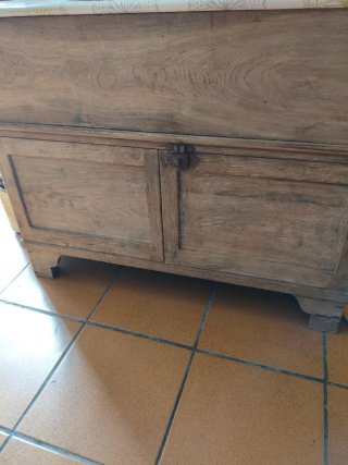 Masera antigua de madera