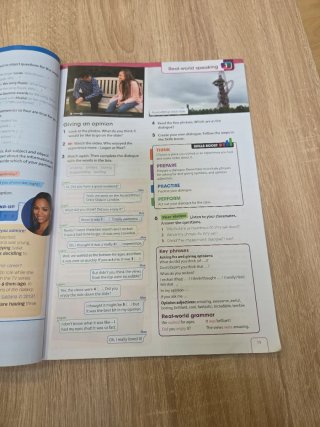 INFLUENCE TODAY 3 Student's book: libro de text...