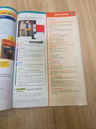 INFLUENCE TODAY 3 Student's book: libro de text...