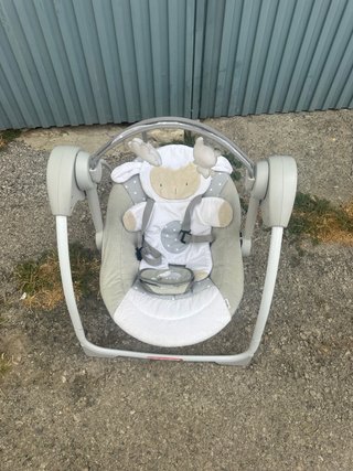 Columpio Eléctrico Bebé Ingenuity Bella Teddy