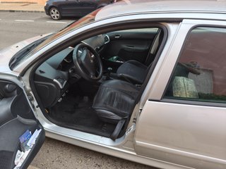 Peugeot 206+ HDI 70cv 2010