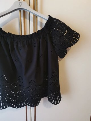 Top nero cotone sangallo
