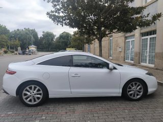 Renault Laguna coupé 2.0 GT 180 4control Impoluto