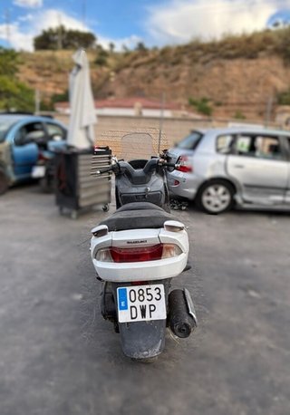 Suzuki 103015 tapa motor burgman 125
