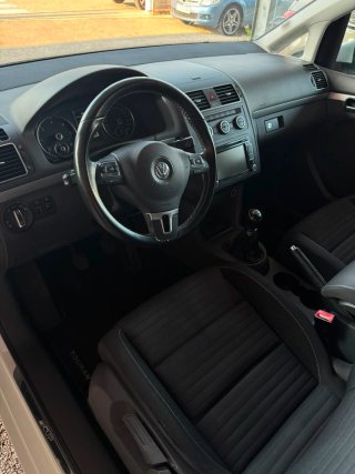 Volkswagen Touran 2014