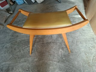 Silla de dormitorio madera y tapizado