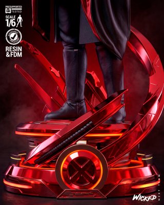 Figura Magneto Resina 1/6