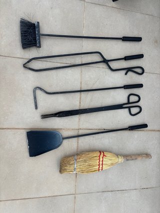 Juego Utensilios Chimenea con soporte cuadrado.