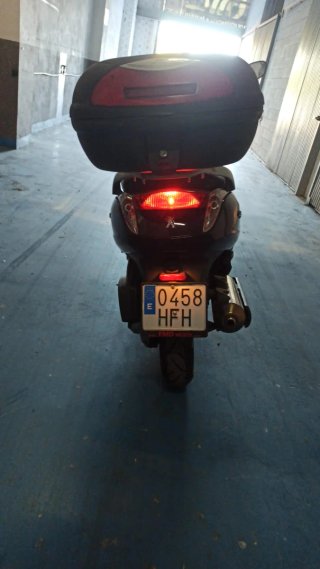 Peugeot Citystar 125cc Negro