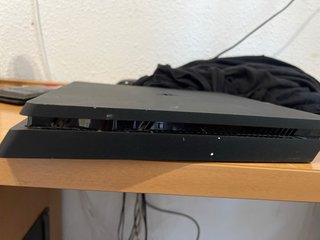 PS4 Slim500GB + Cableado original + mando original
