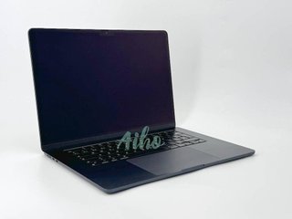 MacBook Air 15" (2023) M2 8 CPU/10 GPU núcleos - SSD 512GB - 8GB RAM - Azul Medianoche