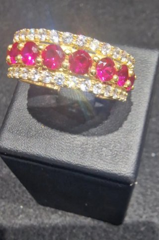 Alianzas Oro 18kt con Circonitas Rojas