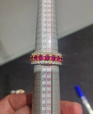 Alianzas Oro 18kt con Circonitas Rojas