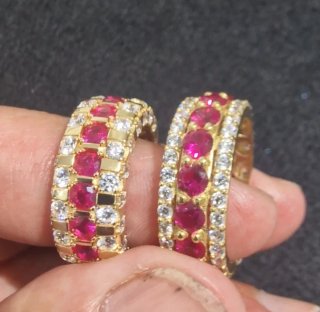 Alianzas Oro 18kt con Circonitas Rojas