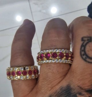 Alianzas Oro 18kt con Circonitas Rojas