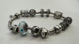 Pulsera Pandora 13 Charm