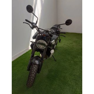 HUSQVARNA Svartpilen 801   (modelo actual) HUSQVARNA SVARTPILEN 801 2024 2024