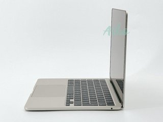 MacBook Air 13" M2 (2022) 8 CPU/8 GPU núcleos - SSD 512Gb - RAM 8GB - Dorado