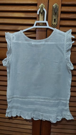 Blusa Sfera Volantes y Encaje Blanca