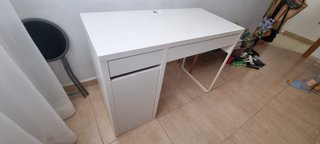 Escritorio blanco moderno