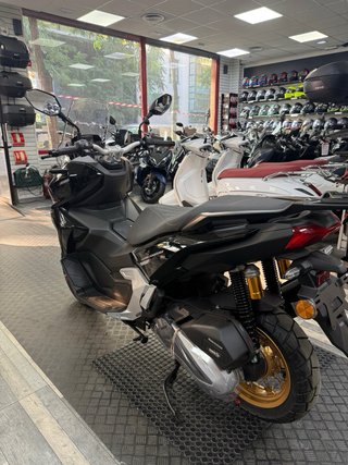 KEEWAY AVENTERRA 125 NEGRA