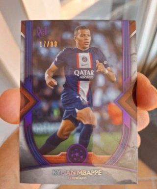 Carta Kylian Mbappé 17/99