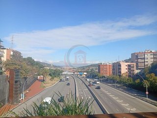 Local comercial en alquiler en Sant Andreu de Palomar en Barcelona
