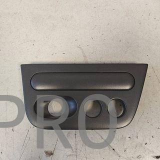 EMBELLECEDOR INFERIOR CONSOLA CENTRAL PEUGEOT 306
