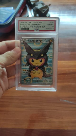 Carta Pokémon Pikachu Rayquaza Shiny Poncho XY Pro