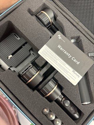 Gimbal 3 assi FeiyuTech MG V2 per Mirrorless