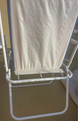 Silla plegable con estampado floral