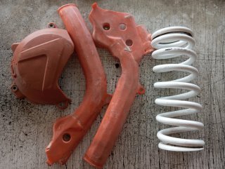 Muelle y protectores KTM EXC 17-19