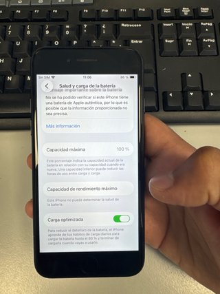 iPhone SE (2020) Nero