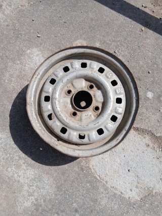 Llanta 13 Ford Fiesta Sierra